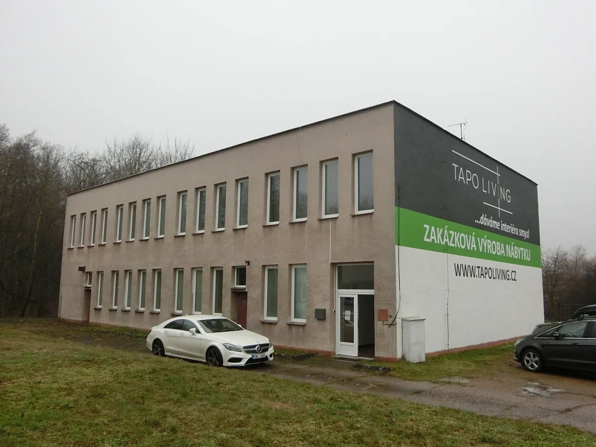 Prodej výrobní haly, prostoru 800 m²